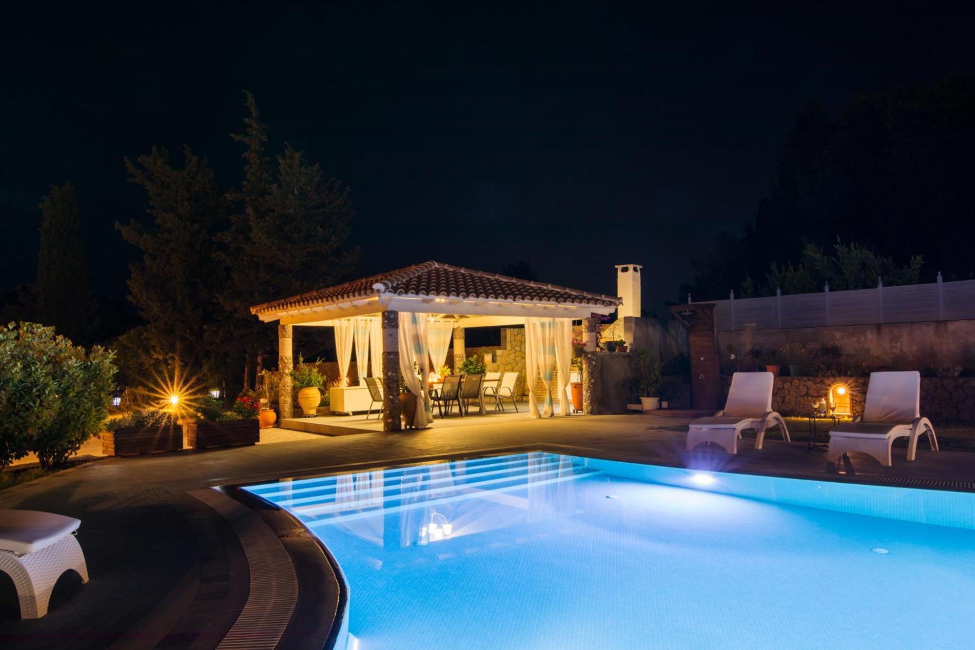 Villa Alexandra Dassia  Buitenkant foto